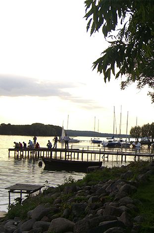 Przystań nad jeziorem Drawsko